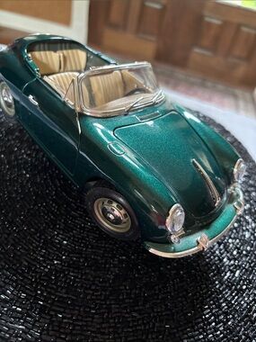 Porsche 356B diecast car